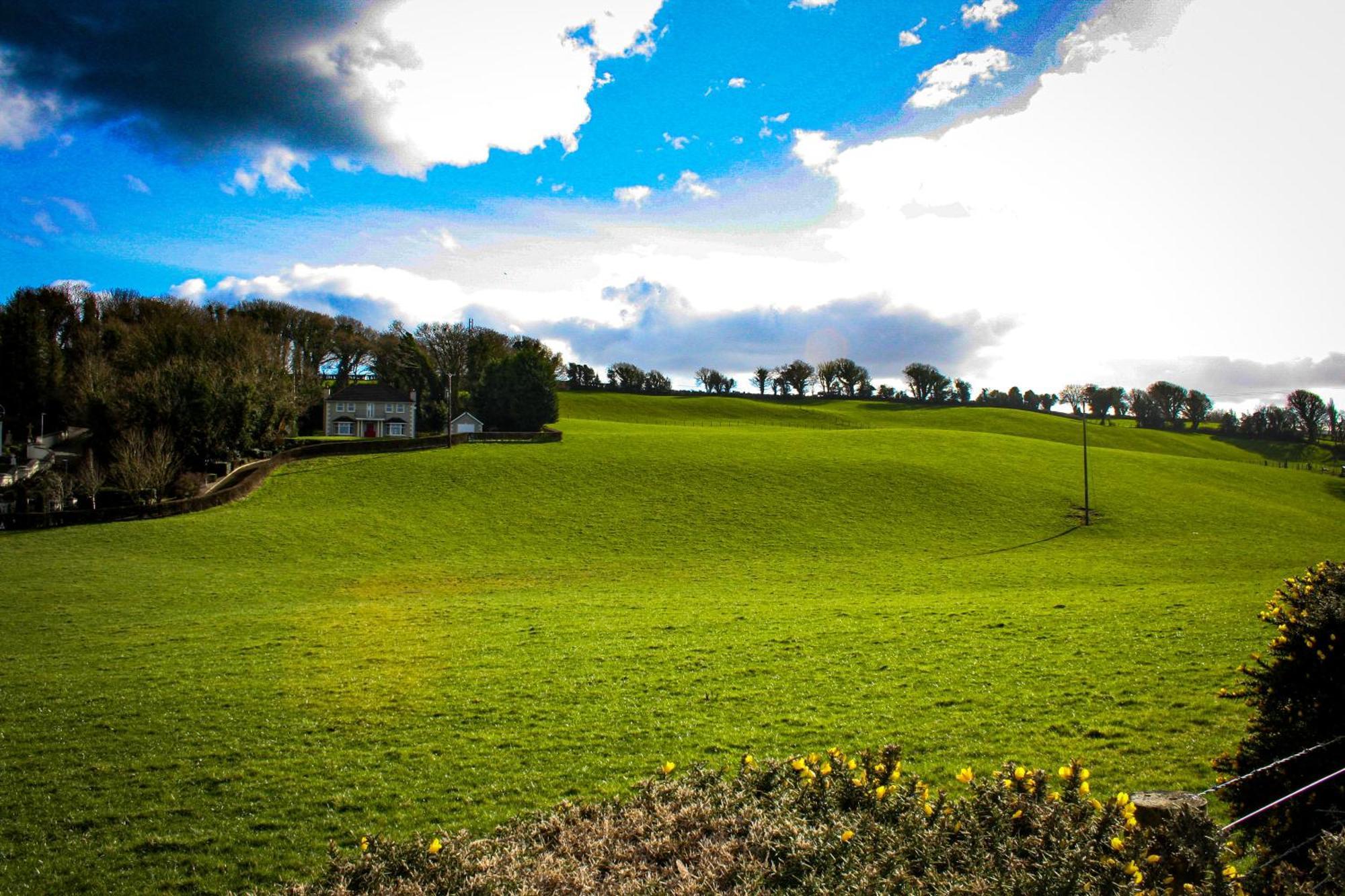 The Coach Inn Strabane Exteriér fotografie