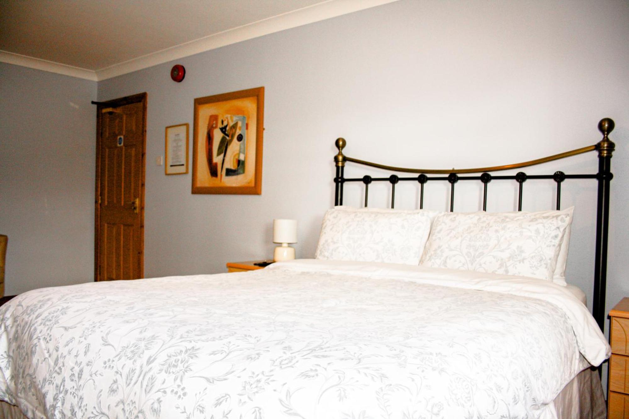 The Coach Inn Strabane Exteriér fotografie